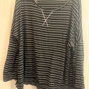 ANDREE BY UNIT Black and White Striped Long Sleeve Top